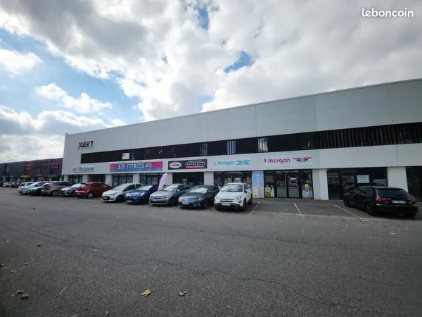 Local commercial 100 m2 zone albasud