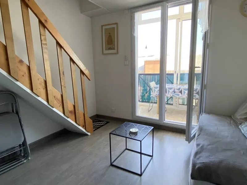 Photo 8