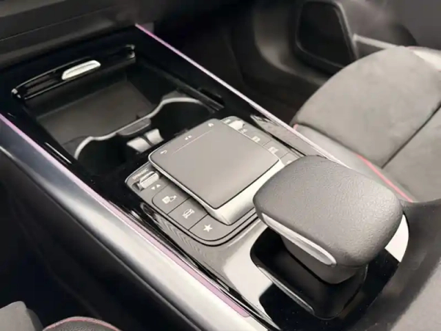 Mercedes Classe B 180 d amg line edition — photo 17