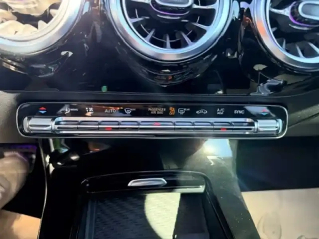 Mercedes Classe A 200 d amg line — photo 18