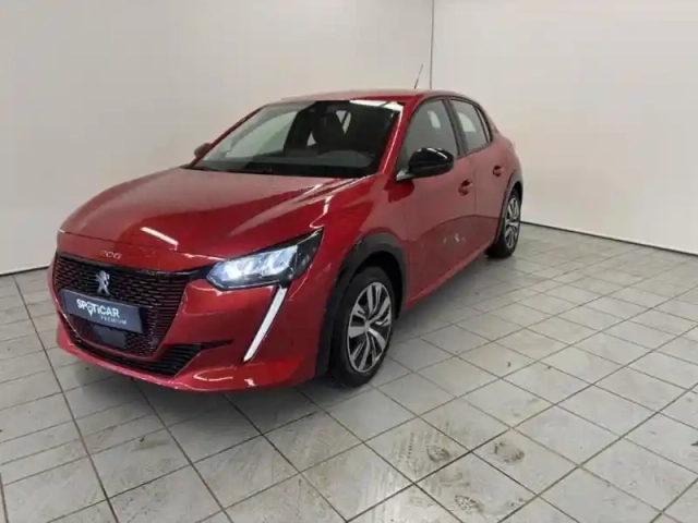 Peugeot 208 e- 136ch active