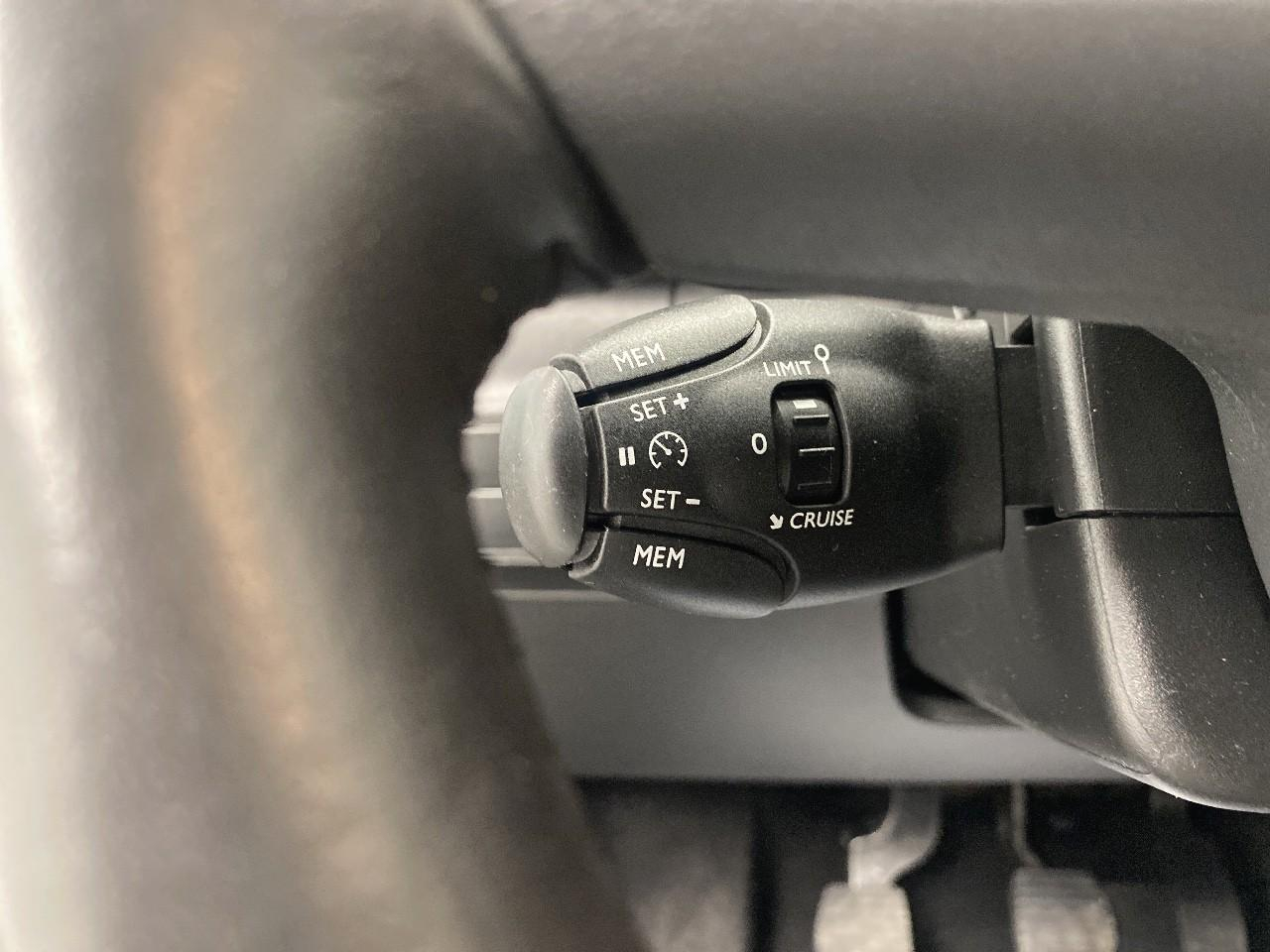 Citroën C3 puretech 110 s&s bvm6 saint james — photo 18
