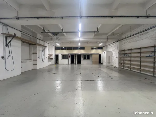 Bureaux 360 m² Bétheny