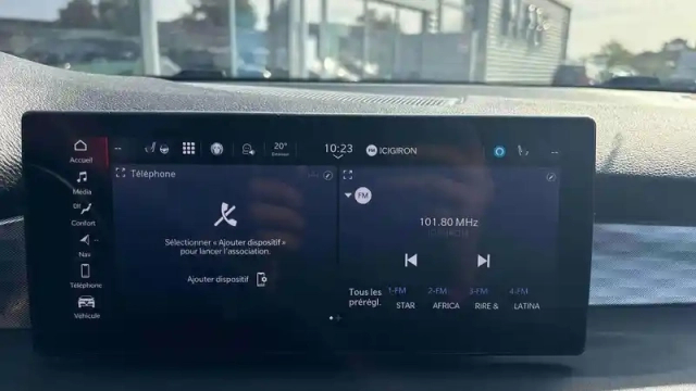Alfa Romeo Tonale 1.3 hybride rechargeable phev 280ch at6 e-q4 — photo 25