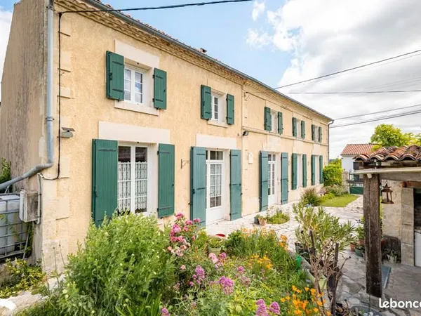 Maison 5 pièces 157 m²