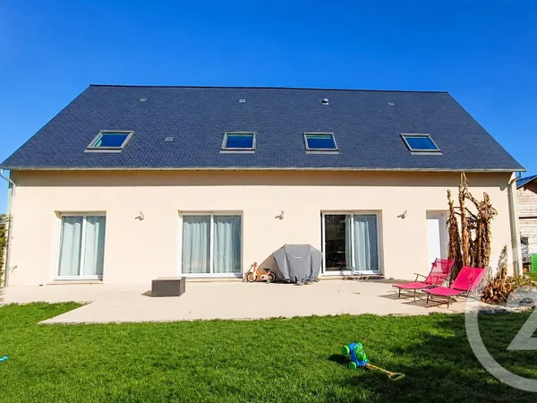 Maison 6 pièces 207 m²