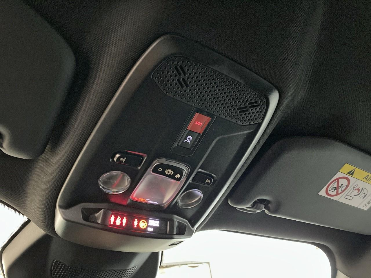 Peugeot 2008 hybrid 145 ch e-dcs6 allure — photo 19