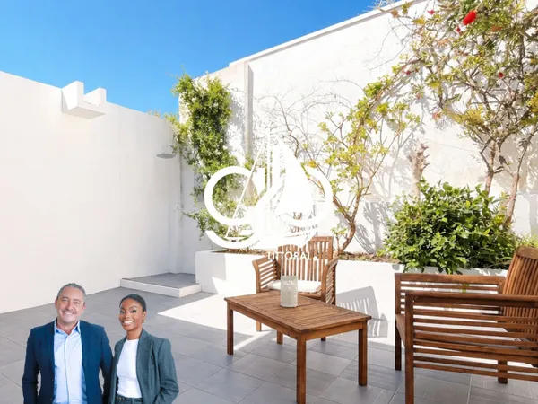CARNON PLAGE Villa contemporaine atypique avec appartement