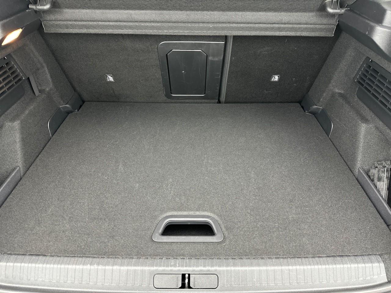 Citroën C4 puretech 130 s&s eat8 shine — photo 6