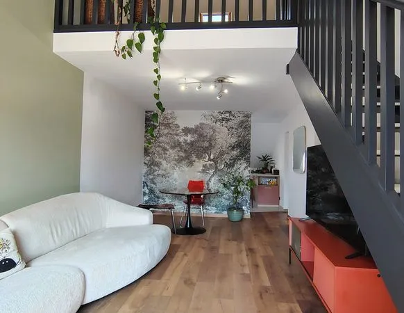 Duplex 3P + mezzanine