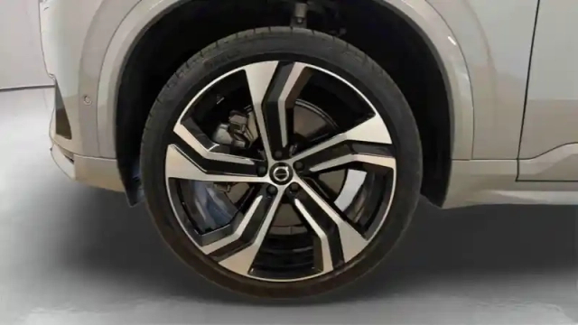 Volvo Xc90 t8 awd hybride rechargeable 310+145 ch geartronic 8 7pl — photo 11