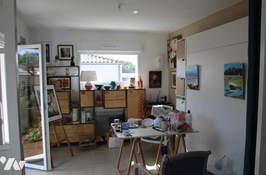 Photo 8