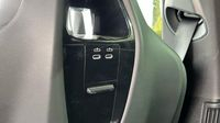 Bmw Ix xDrive40 326ch — photo 38