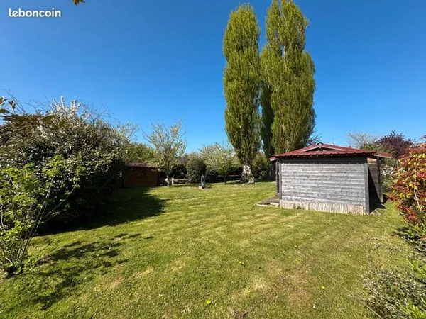 Terrain 551 m² Auteuil-le-Roi