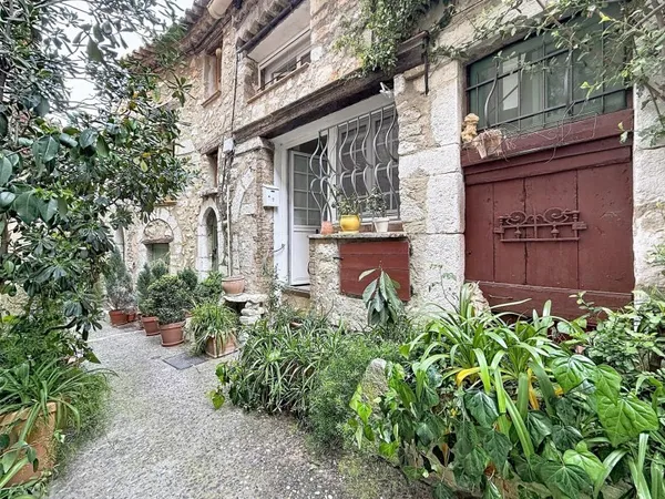 MAISON DE VILLAGE - ST PAUL DE VENCE - COEUR DES REMPARTS