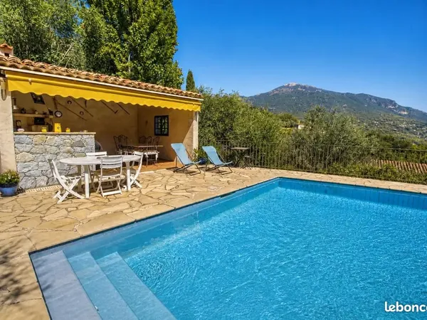 Maison 6 pièces 160 m²