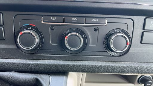 Volkswagen Transporter 2.0 TDI 204 4Motion - Business Line – 2019 – 119658 km – Diesel – Boîte Manuelle — photo 32