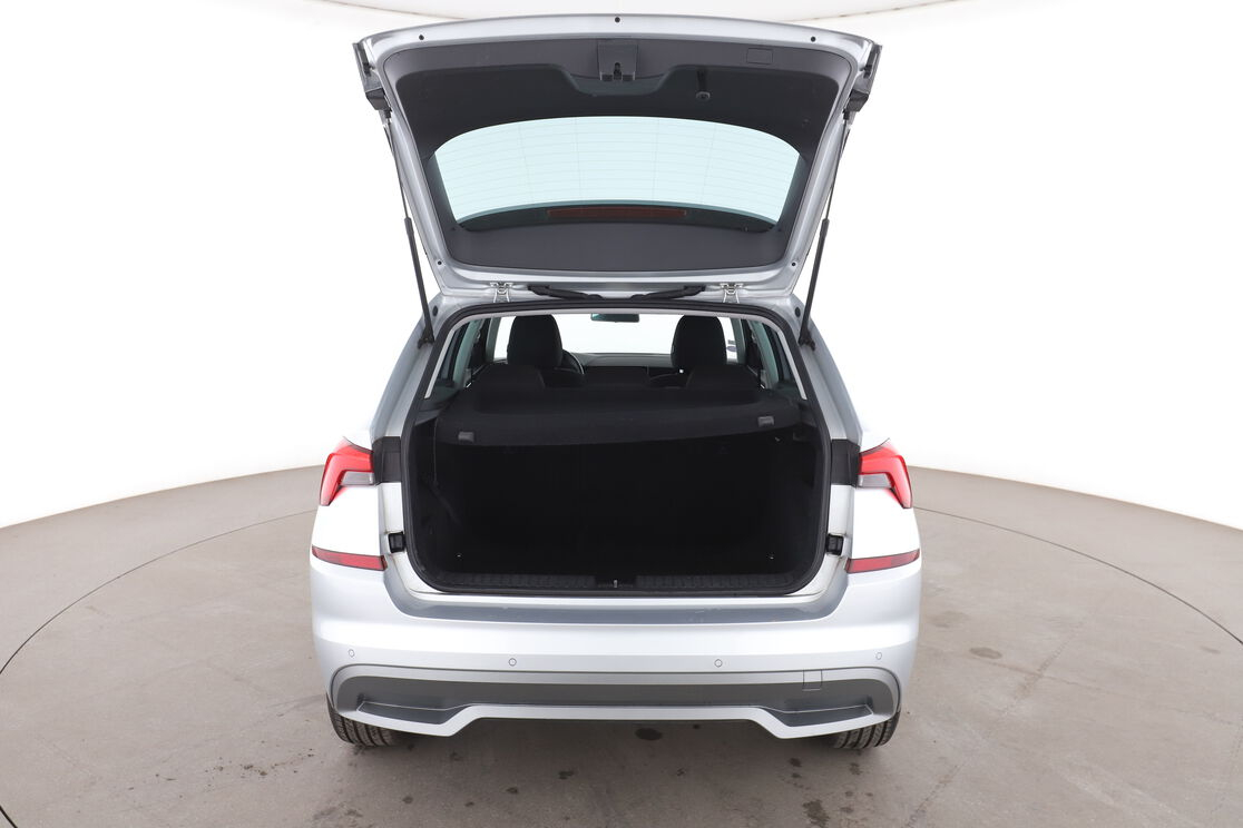 Skoda Kamiq 1.0 TSI Young Edition DSG7 — photo 15