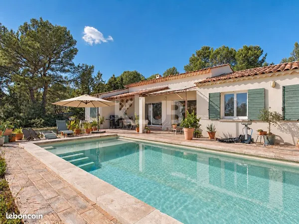 Villa 5 pièces 125 m²