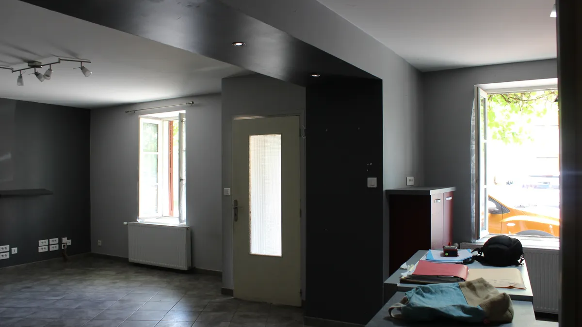 Photo 8