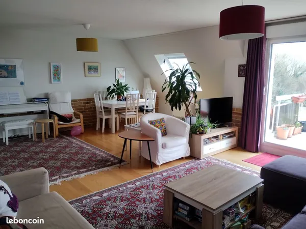 Superbe Duplex Meublé 105 m² avec Balcon, Garage & Piscine - Strasbourg Robertsau location de partic