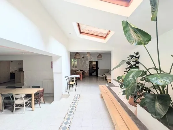Maison 10 pièces 286 m²