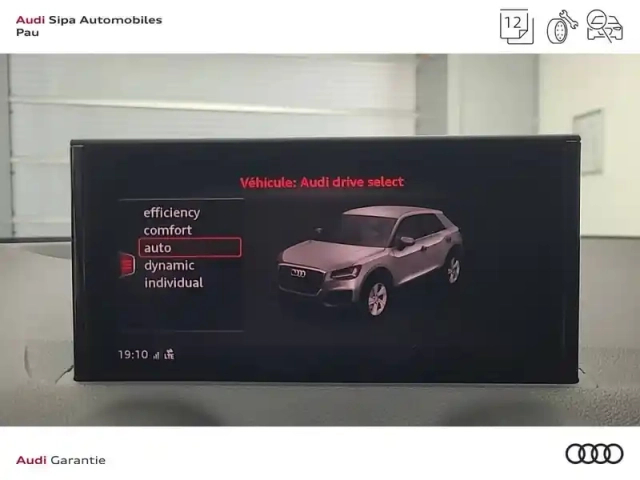 Audi Q2 30 tdi 116 s tronic 7 — photo 32