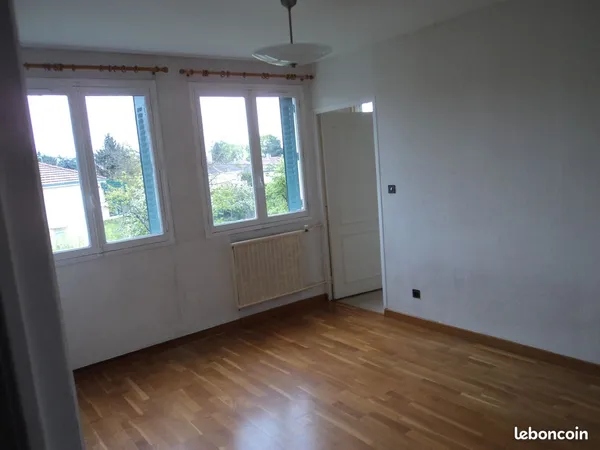Rillieux la pape quartier de la Roue F2 de 40 m2