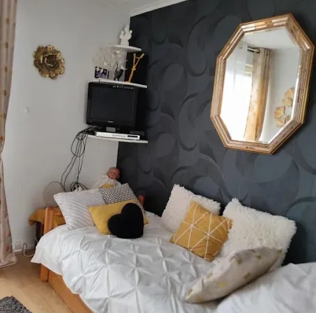 Chambre 1 pièce 11 m²