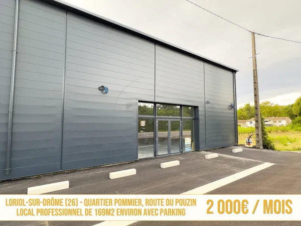 Local professionnel de 169m2 environ sur la route du Pouzin