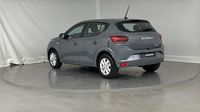 Dacia Sandero 1.0 TCe 90ch Expression — photo 8