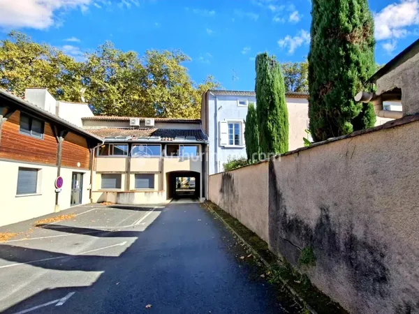 A Saisir très beau bureau   centre ville