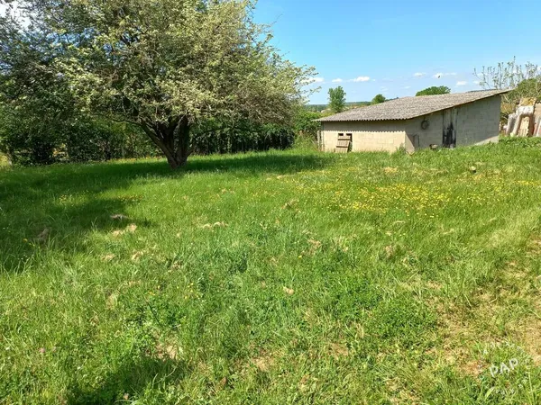 Terrain 620 m²