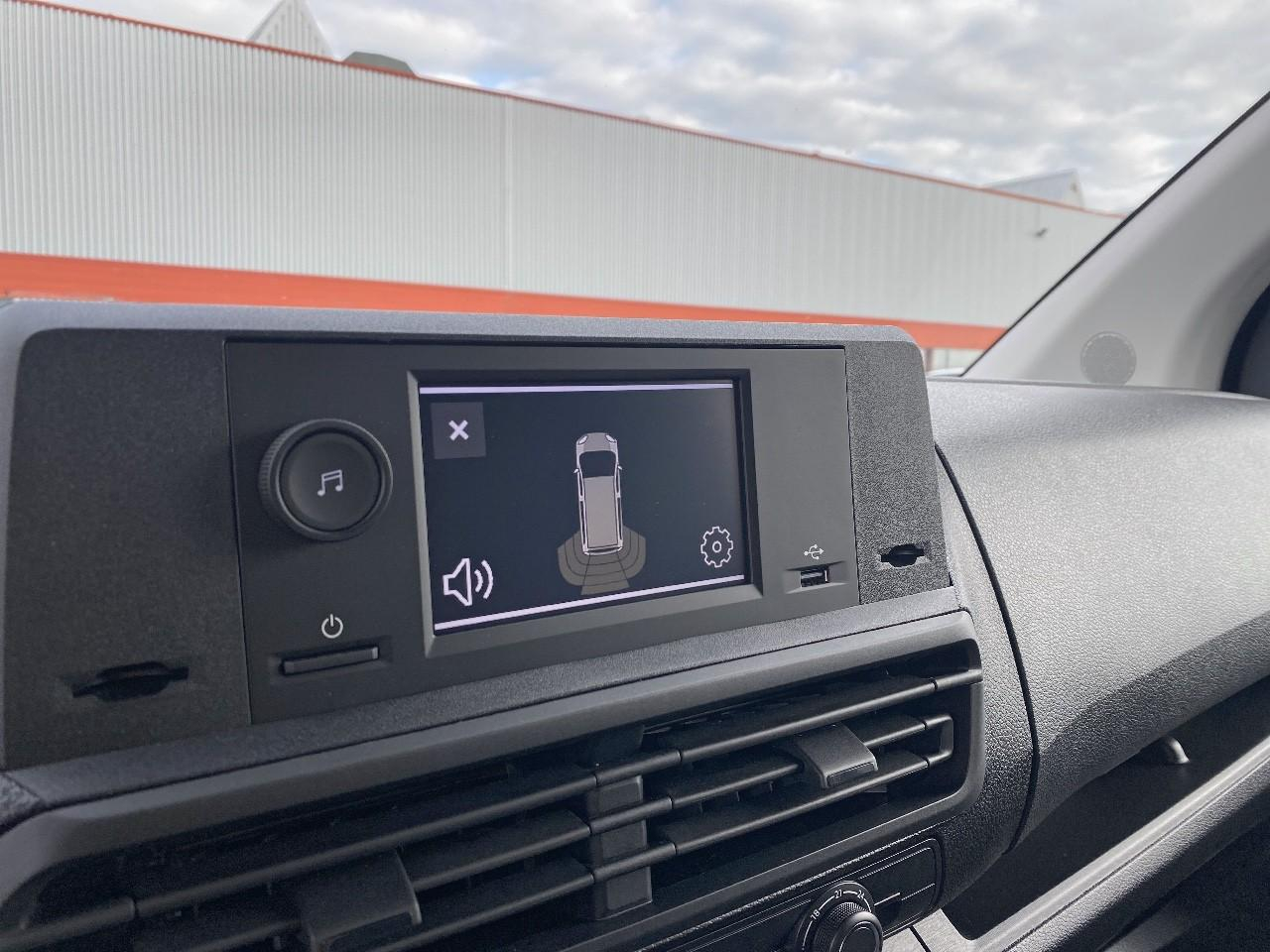 Opel Vivaro fourgon fgn taille m bluehdi 120 s&s bvm6 — photo 17