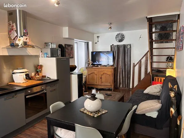 Maison de ville rénovée - 55 m² - 3 chambres - Avallon