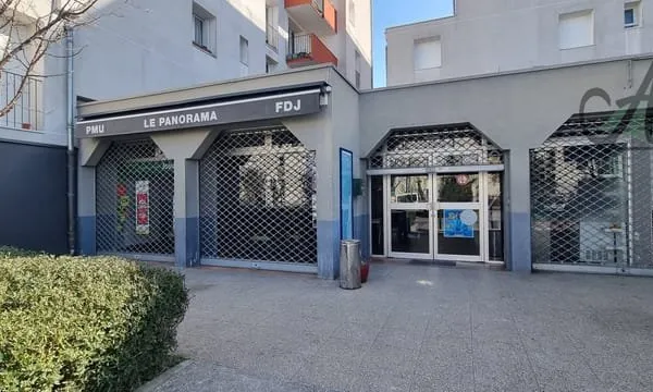 Murs commerciaux - Bar PMU et Boulangerie - 150 m2 - Provins
