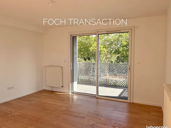 Bel appartement avec terrasse, récent et lumineux - HIPPODROME de MARCQ
