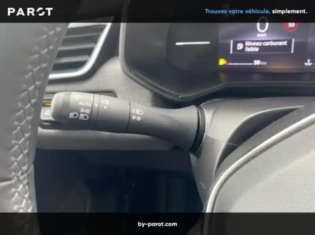 Renault Clio 1.5 blue dci 100ch evolution - 24 — photo 12