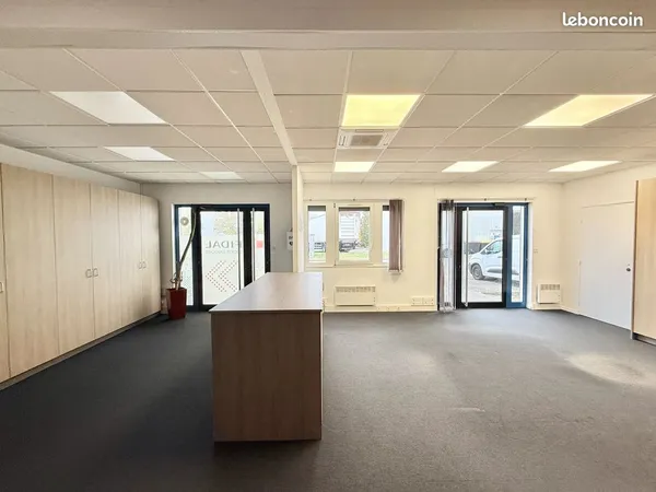 Bureaux 300 m² Habsheim