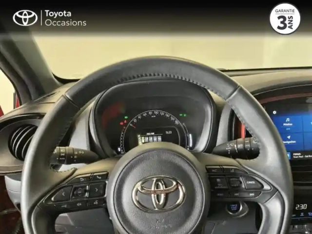 Toyota Aygo X 1.0 vvt-i 72ch collection — photo 13