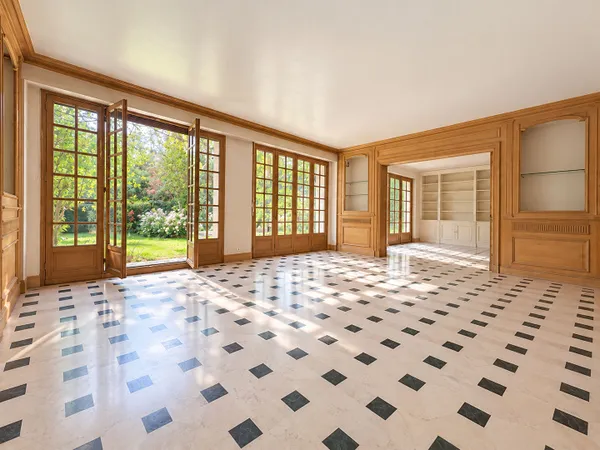 Appartement Fontenay Sous Bois 7 pièce(s) 128.04 m2