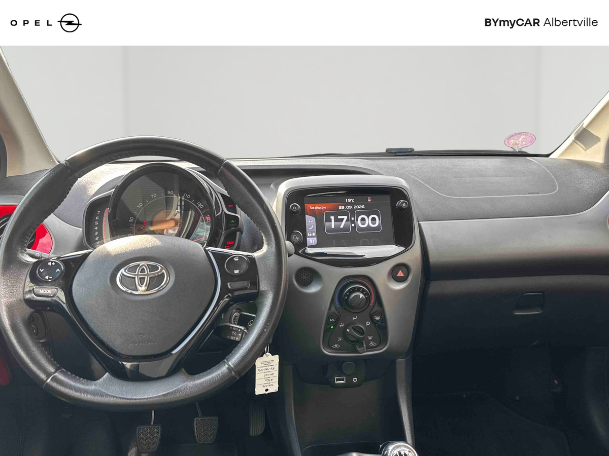 Toyota Aygo 1.0 VVT-i — photo 9