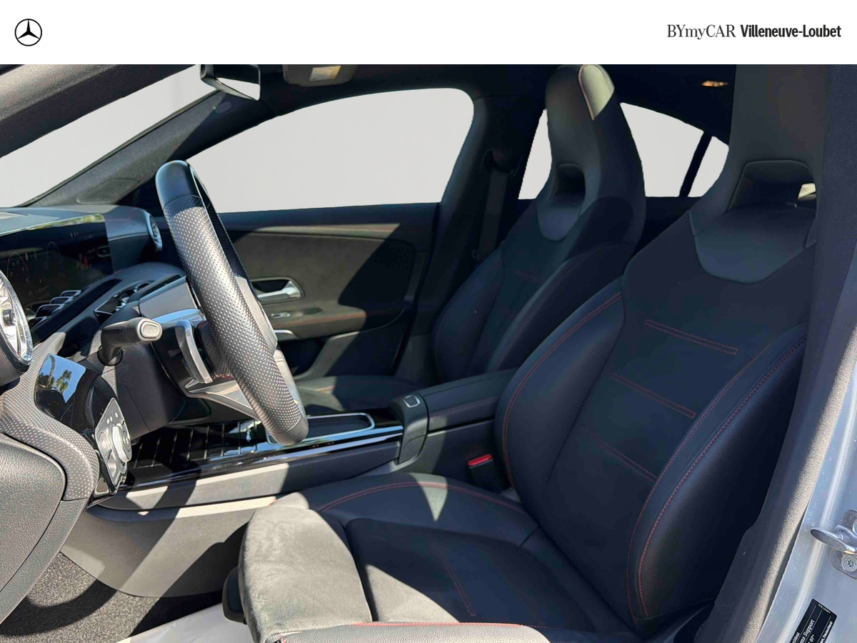 Mercedes CLA Coupé 250 e Hybrid EQ 8G-DCT — photo 11