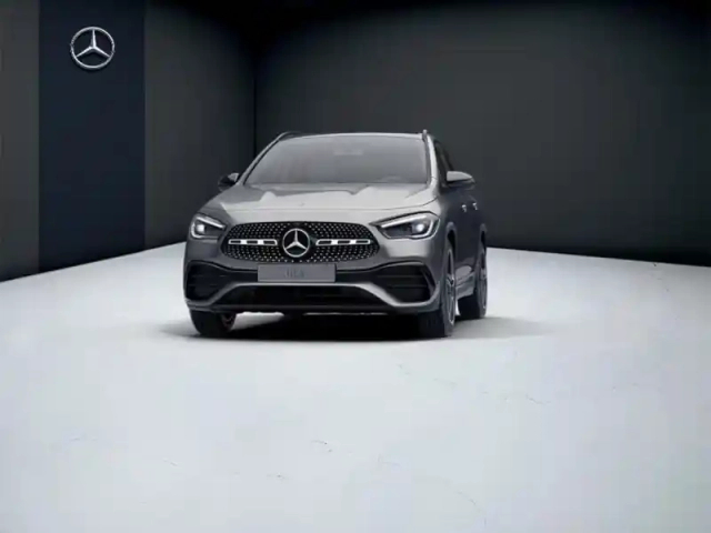 Mercedes Gla 250 e amg line — photo 27