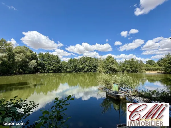 Terrain 49280 m² Vitry-le-François