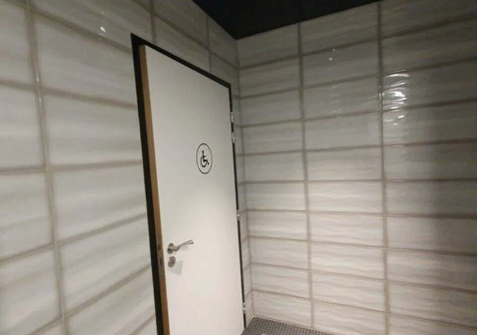 Photo 3