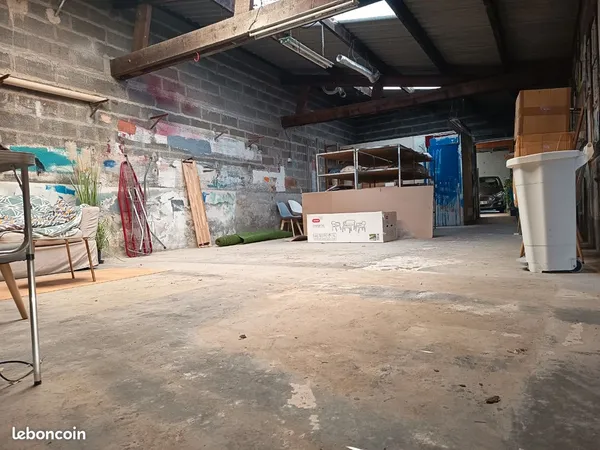 Local professionnel ou de stockage