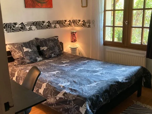 Colocation dans maison avec jardin