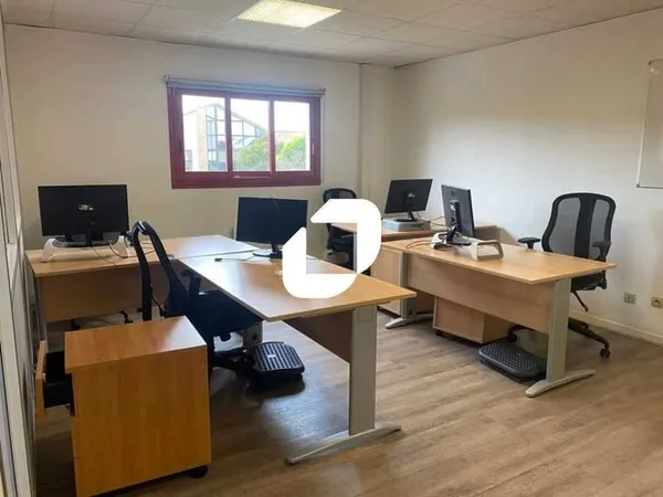 Bureaux 360 m²