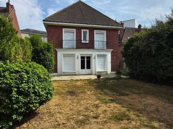 Maison 6 pièces 146 m²